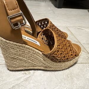 Steve Madden wedge sandals